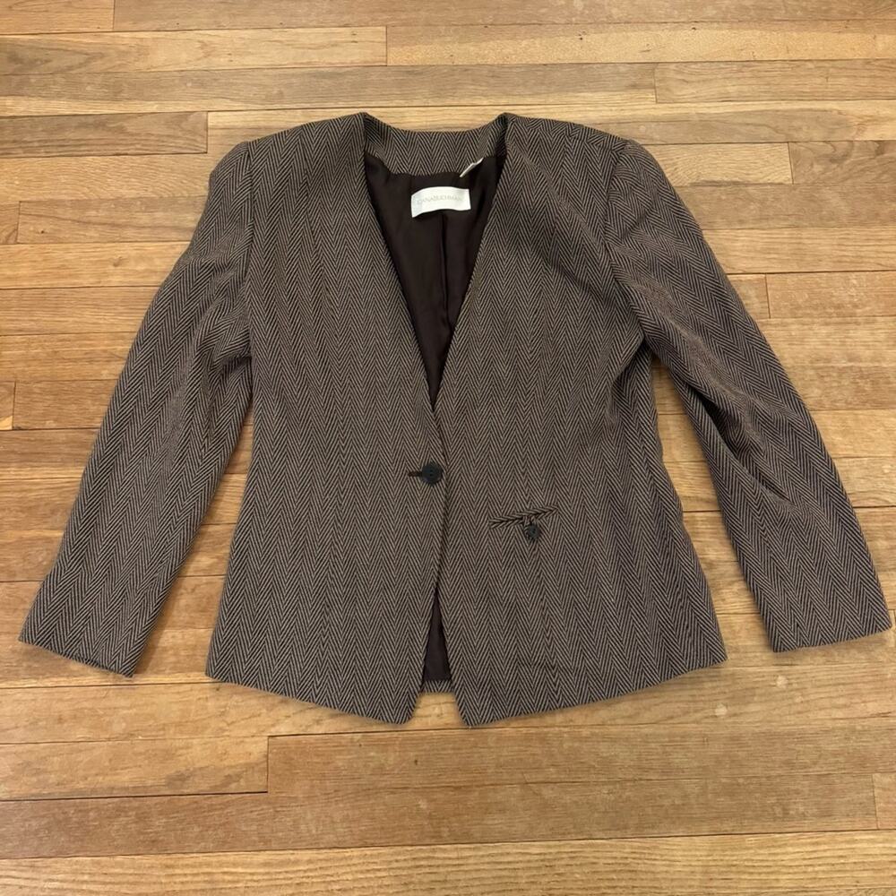 Dana Buchman brown tan herringbone wool blend blazer jacket size 10
b33